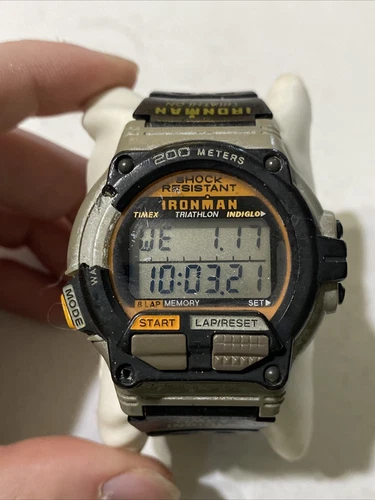 200 M  Vintage Timex Ironman Triathlon 1997 Watch Men Black Orange 8 Lap Read