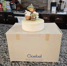 Goebel M.I. Hummel # 111/58 "Playmates, Box" TMK-6 Missing Bee Glossy! W/Box!