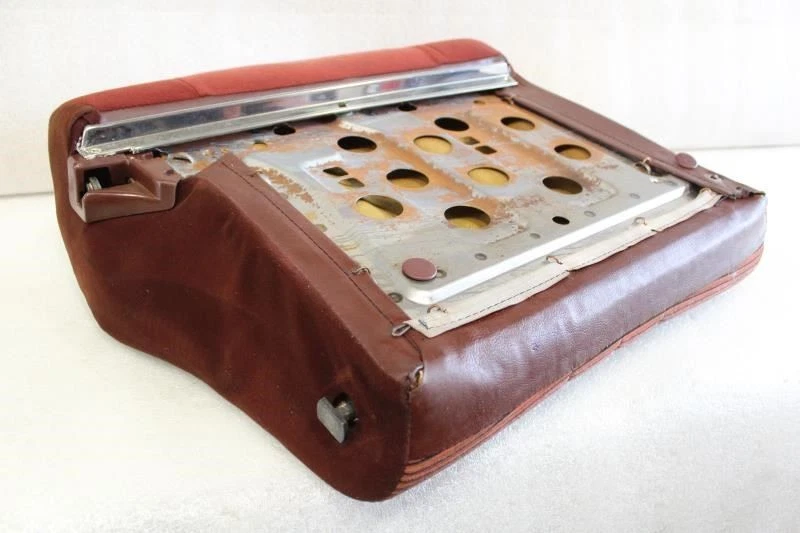 1982 1983 1984 1985 1986 TOYOTA SUPRA LEFT REAR SEAT BACKREST CUSHION RED CLOTH - Изображение 4 из 4