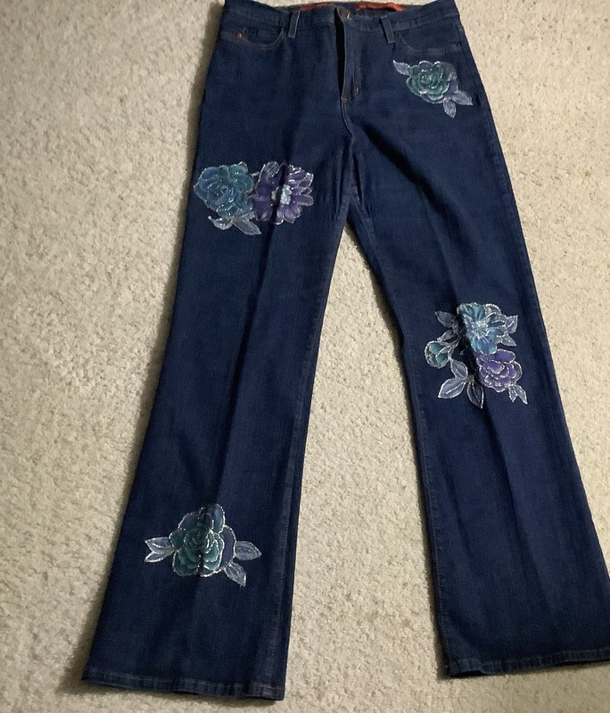 Size 14 * NYDJ Dark Blue Skinny Blue Floral Appliqué Jeans * Glitter Accent