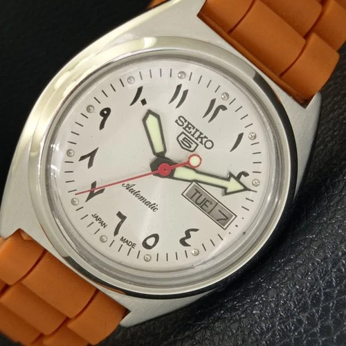 JAPAN VINTAGE SEIKO 5 AUTOMATIC 7009A MENS ARABIC SILVER DIAL WATCH a702446-1