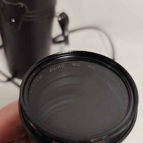 Vintage Olympus OM-2 SLR Film Camera OM-System 1.4 50mm & 200mm Lenses & Flash - Picture 11 of 24