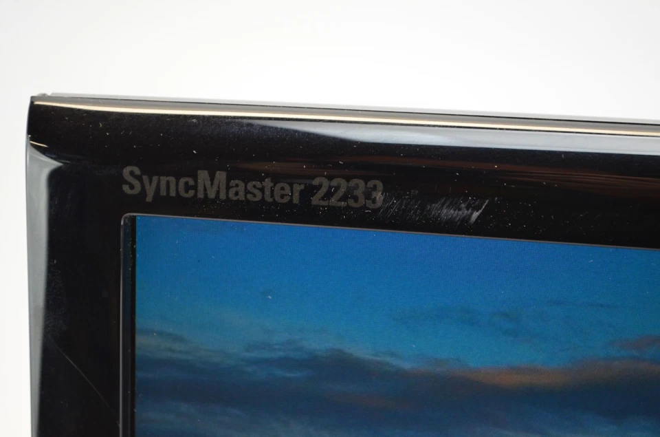 Монитор SAMSUNG Syncmaster 2233SW 1920 x 1080 22 дюйма VGA/DVI - Изображение 3 из 4