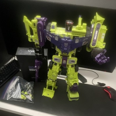 Transformers Titan class unite warriors devastor with 2 dna kits toyhax 