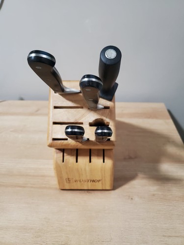 Wusthof Classic Knifes, Sharpener Dreizack and storing block.