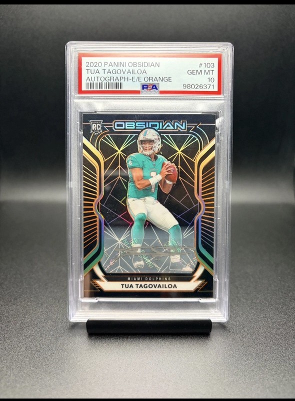 TUA TAGOVAILOA 2020 OBSIDIAN ROOKIE AUTOGRAPH ORANGE RC AUTO /25 PSA 10