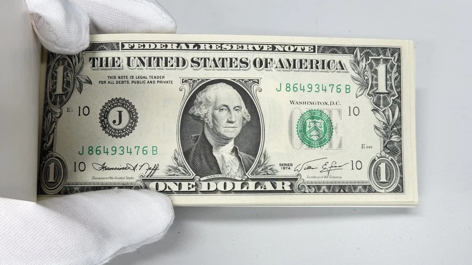 1974 $1 Federal Reserve 25 Consecutive Serial Notes Bank of Santa Fe Vintage UNC - Image 3 of 4