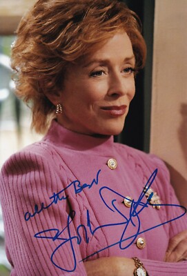 HOLLAND TAYLOR signed Autogramm 20x30cm TWO AND A HALF MEN in Person autograph