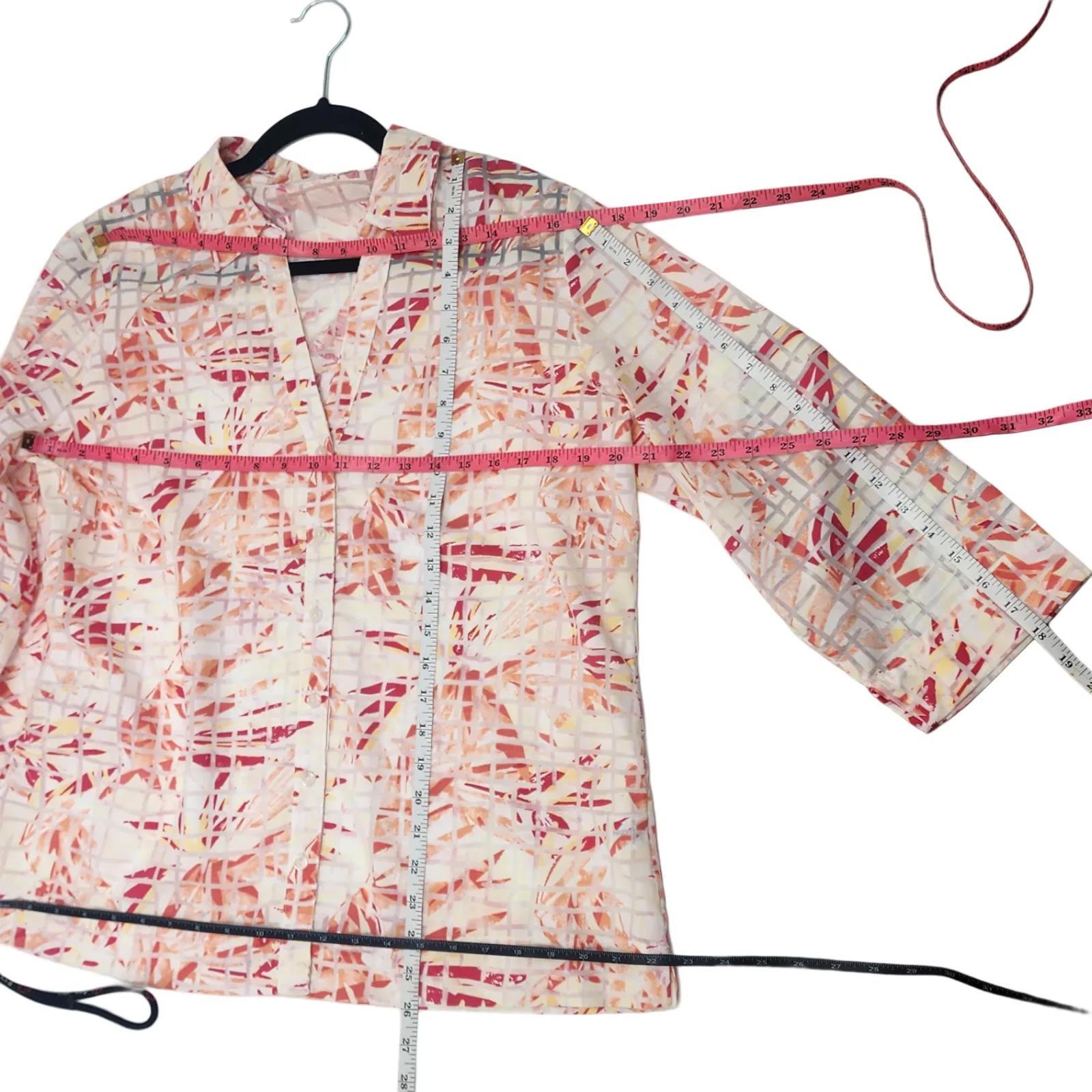 Vibrant, Button-Front Blouse with Abstract Patter… - image 6