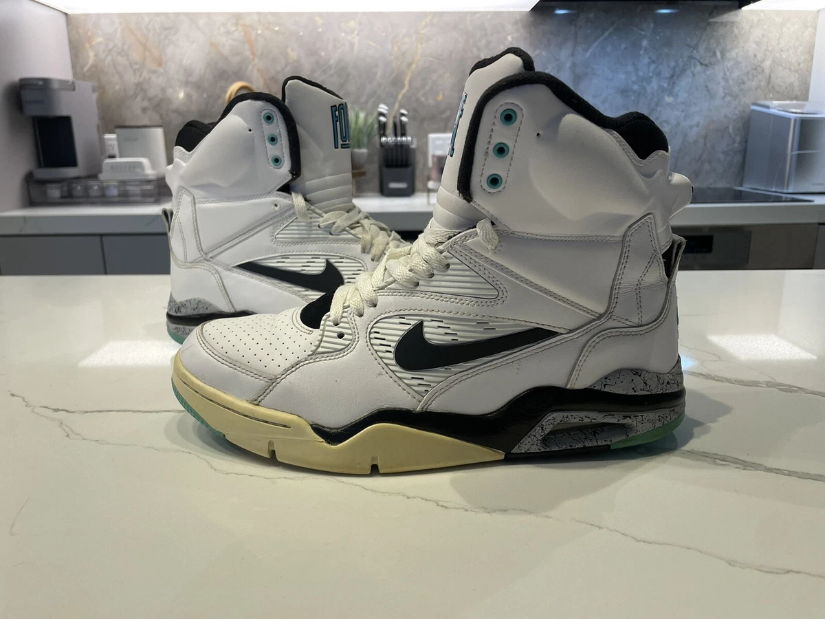 Nike air command deals force hyper jade