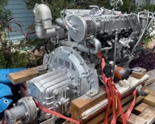 Yanmar 4JH2E ,  50 Hp Marine Diesel Engine with KANZAKI Kbw20 Transmission 2.14
