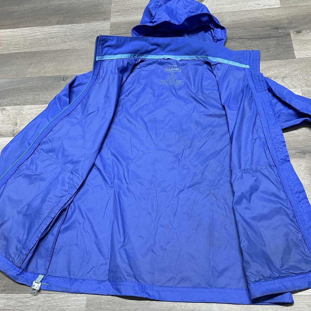 LL Bean Women's Windbreaker Rain Jacket Blue Full Zip Hooded LL Bean Women's Windbreaker Rain Jacket Blue Full Zip Hooded