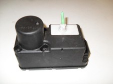 VW Passat 35i B4 ZV Pumpe Zentralverriegelung