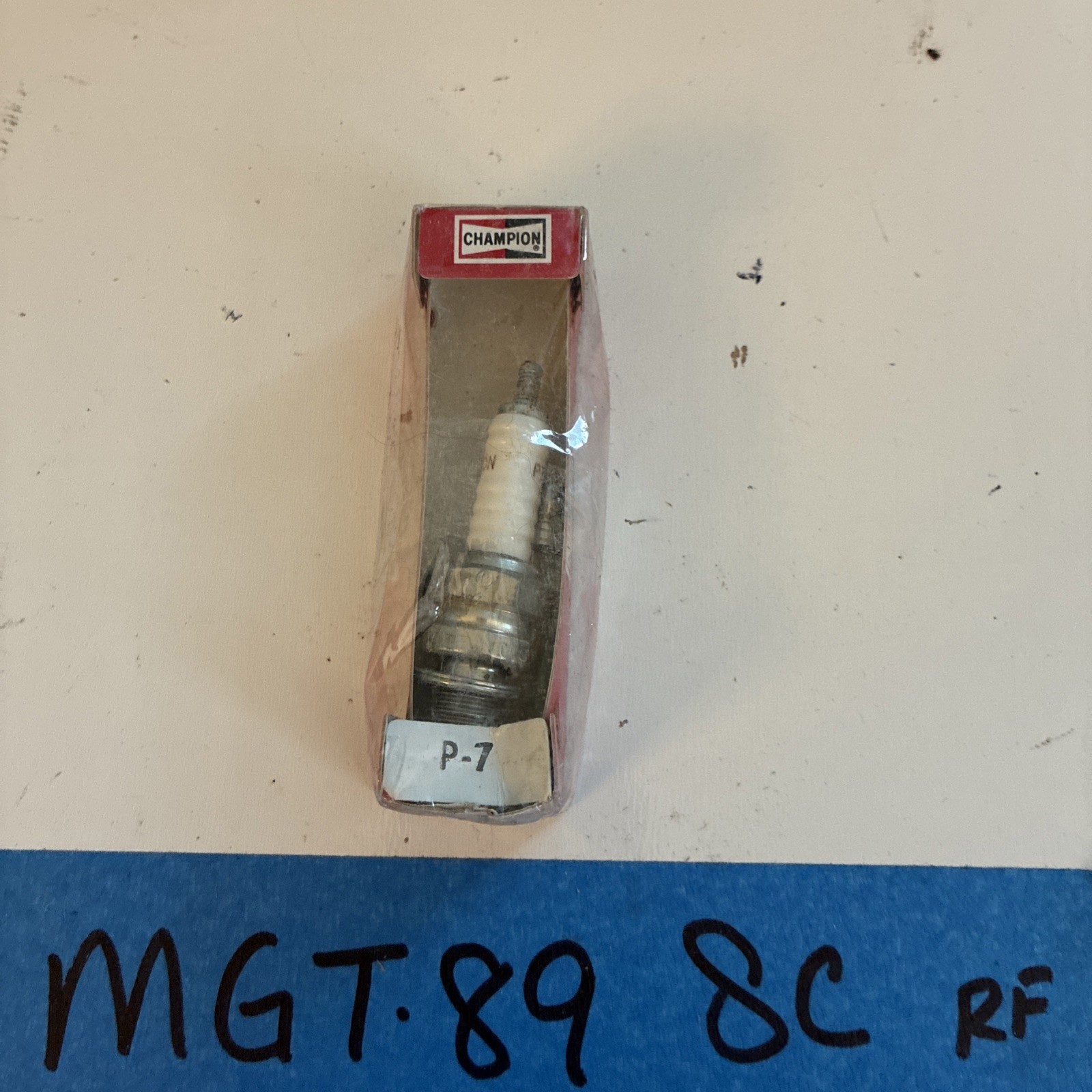 Champion Spark Plug P7 816