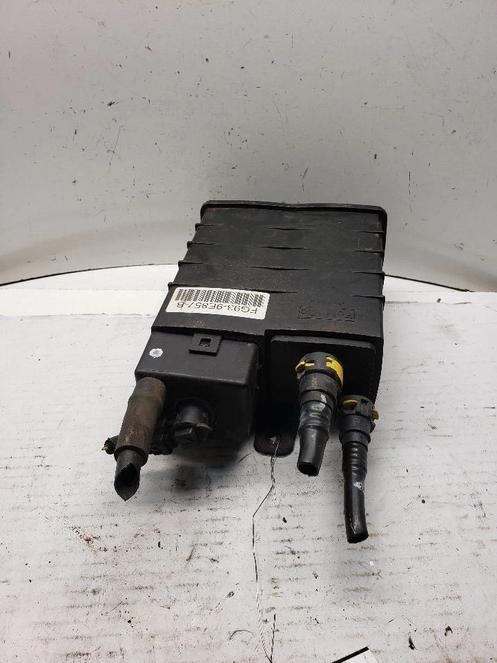 FUSION 2016 Fuel Vapor Canister 1399183 - Image 4 of 4