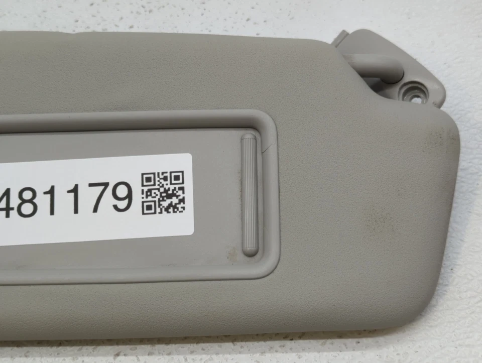 Audi A3 2009 pasajero parasol espejo parasol derecho gris pálido RE2GW Foto 4 de 4