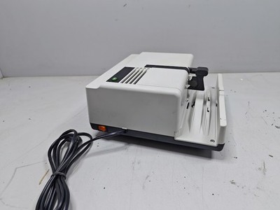 Braun Novamat 130 AF Autofocus Projector - Untested, For Parts | eBay