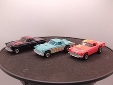 Hot Wheels Ford T Bird Ford Thunderbird Black Wall