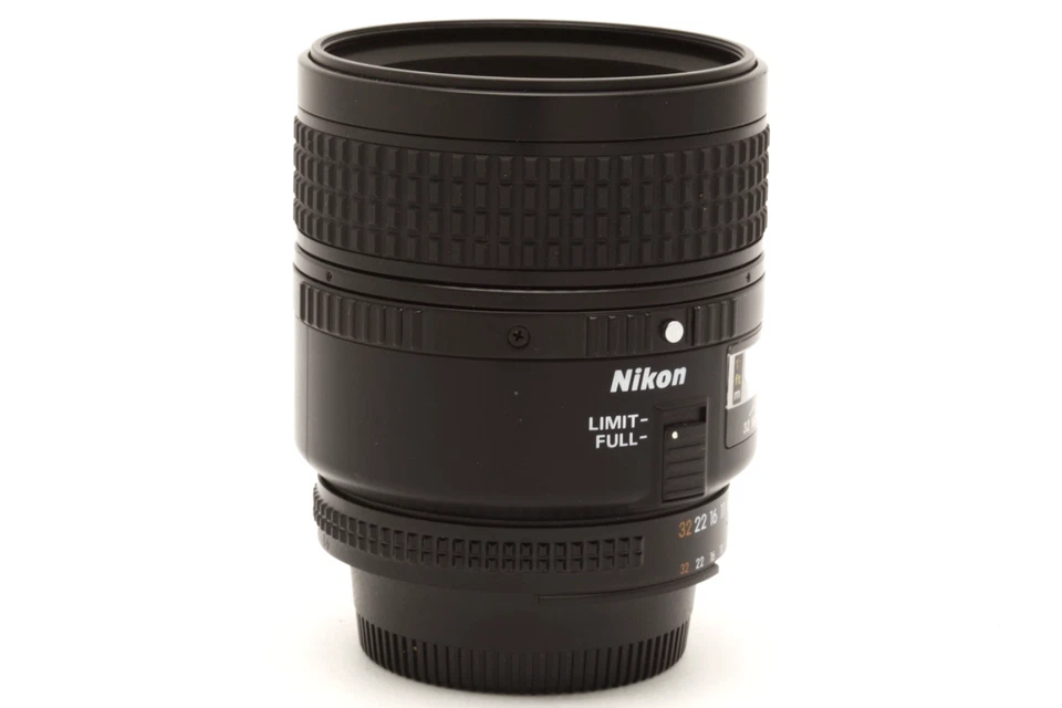 Lente micro enfoque automático Nikon AF NIKKOR 60 mm f2,8 #49467 Foto 2 de 4