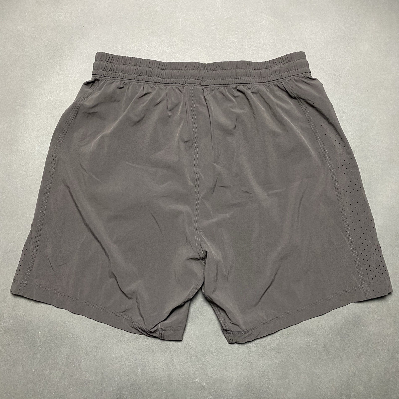Reigning Champ Shorts Drawstring Performance Stre… - image 6