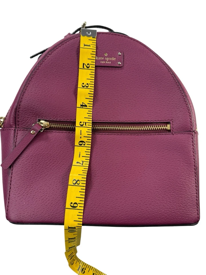 Mini mochila Kate Spade de cuero rojo borgoña 3 compartimentos con cremallera nueva sin etiquetas Foto 3 de 4