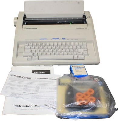 Smith Corona Wordsmith 100 elektronische Schreibmaschine mit Handbuch & Farbband 
