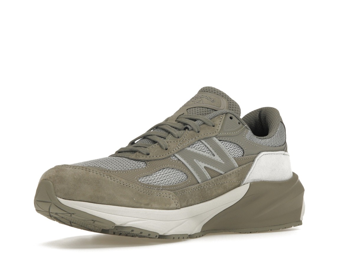 New Balance 990v6 Made in USA x WTAPS Low Moon Mist New Balance 990v6 Made in USA x WTAPS Low Moon Mist