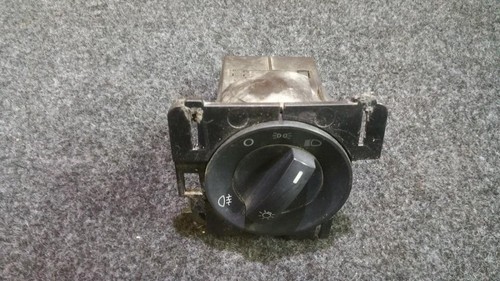 6q0941531b Scheinwerfer Schalter  Volkswagen Polo DE221213-09