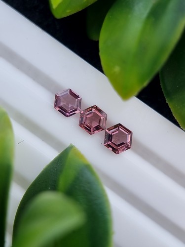 Lote de piedras preciosas de espinela calibradas a juego naturales sin tratar sueltas | Afganistán - Imagen 2 de 4