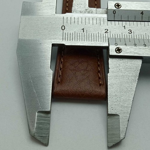 Correa de reloj para hombre Tommy Hilfiger de cuero genuino marrón 22 mm RUB100ARL2 - Imagen 5 de 5