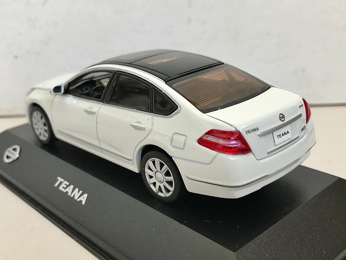 WIT'S 日産 ティアナ アクシス 1/43 NISSAN TEANAレア WIT'S 日産 ティアナ アクシス 1/43 NISSAN TEANAレア - メルカリ