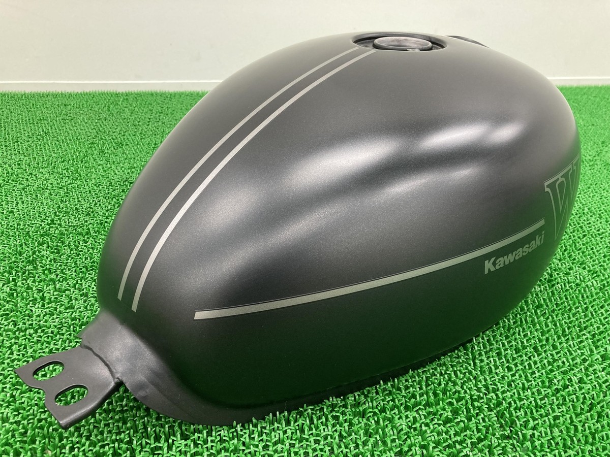 Kawasaki W800 Genuine Street Tank Black M EJ800B 2019 Model