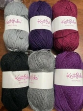 Knit Picks yarn BRAVA BULKY premium acrylic - 136yd / 100g / 3.5oz