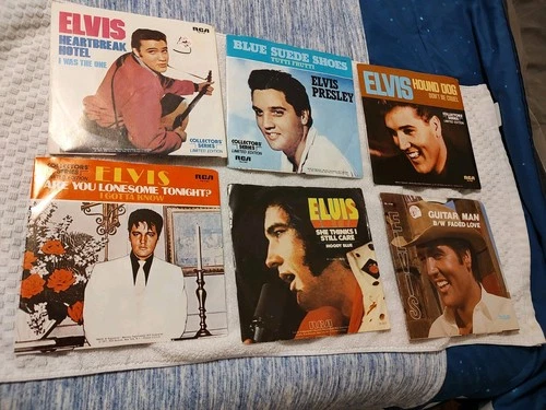 Elvis Presley 45 RPM Vinyl Lot Of 17! Picture Sleeves