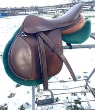 Used 16" St. Charles CC /jumping English saddle w/fittings, pad M tree