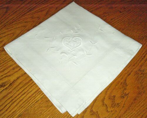 Bufanda de mesa cuadrada vintage blanca HEARTS VINES 45" algodón/lino iniciales MBA ~ - Imagen 2 de 18