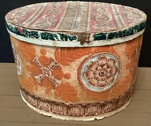 Rare Signed  Early19th C. Handmade Antique Amer. Wallpaper Bonnet/Hatbox Large