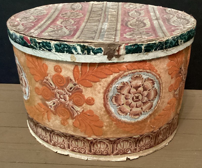 Rare Signed  Early19th C. Handmade Antique Amer. Wallpaper Bonnet/Hatbox Large
