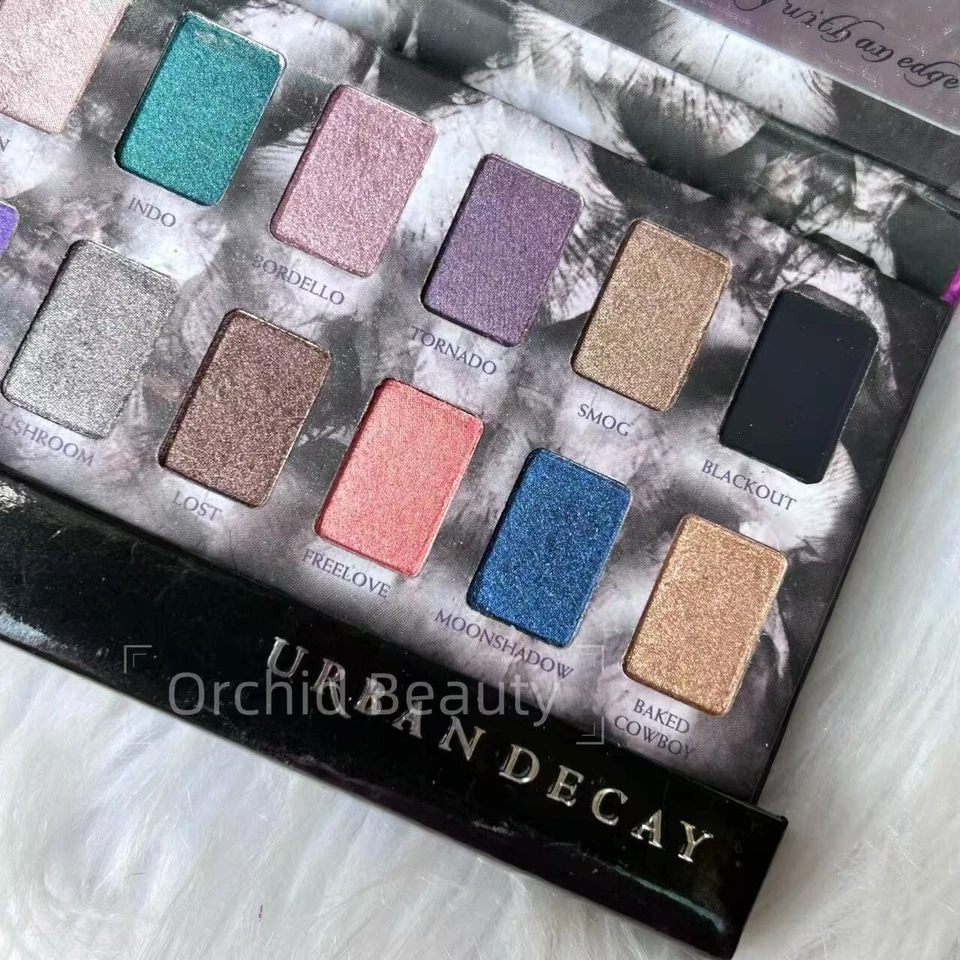 Urban Decay Beauty With An Edge Eyeshadow Palette~Full Size~Rare~New - Image 3 of 4