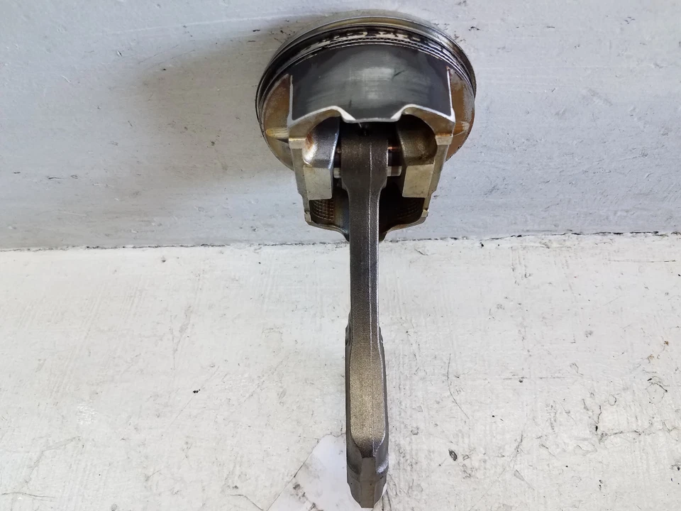 2015-2016 Subaru Outback Legacy 3.6L Engine Piston Connecting Rod D5HE HE (M174) - Image 3 of 4