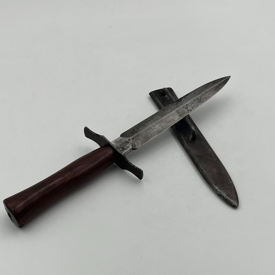 ORIGINAL FRENCH WWI W/ Sheath FIGHTING KNIFE by J. DELAIRE-LE VENGEUR de 1870