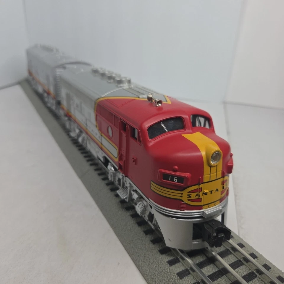 Lot Of 6 MTH RAIL KING 0-27 40211A Santa Fe POWERED F-3A DIESEL F-3B 6103 Cars - Image 2 of 4