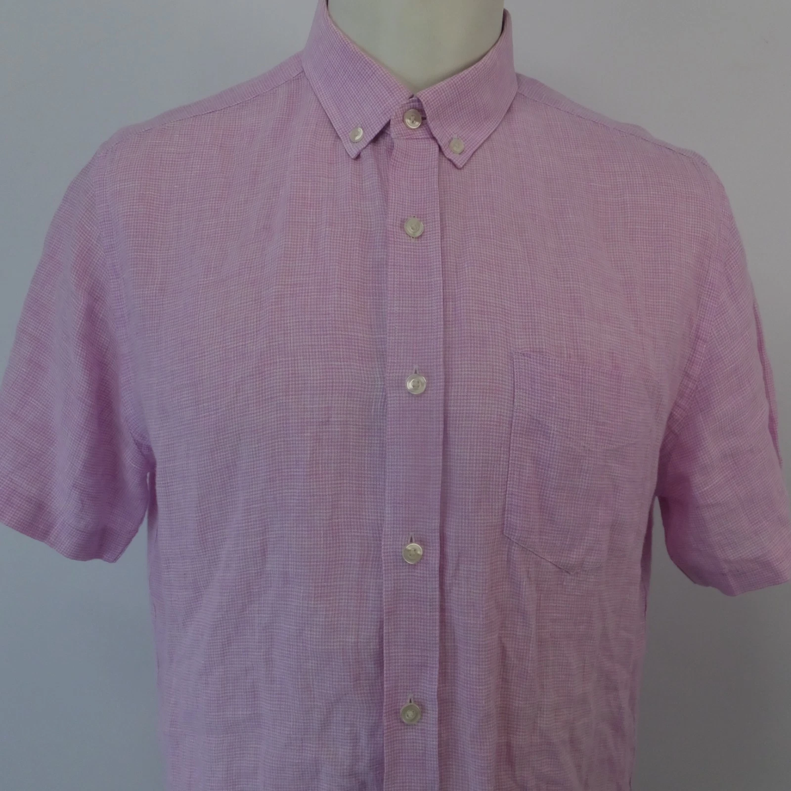 UNTUCKit Shirt Men's Large Pink Linen Button Down Short Sleeve Casual Preppy