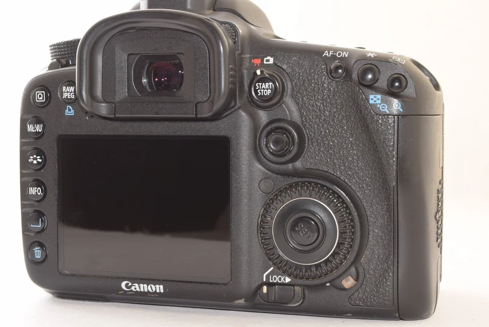 Canon EOS 7D DSLR Body Japan LCD screen wear top dial cover missing used - Image 3 of 4