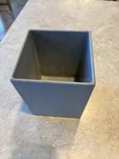 Bon chef, 4 sided serving bowl/tray, durable, dishwasher safe, cold retention.