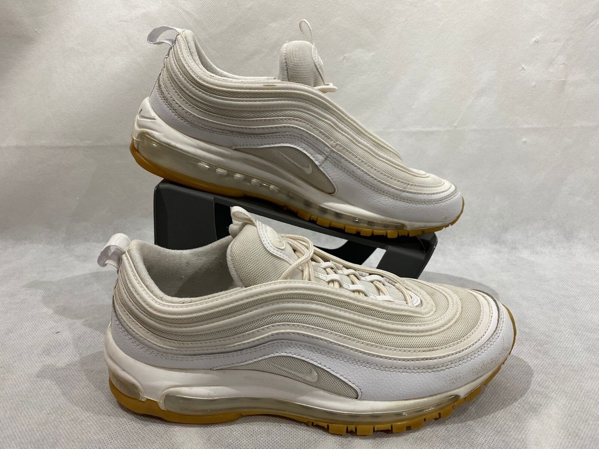 air max with gum bottom