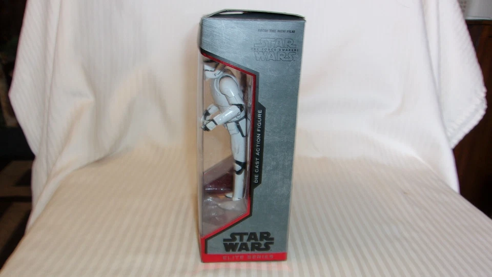 Star Wars First Order Storm Trooper Die Cast Figurine Elite Series 6.25" Tall - Image 4 of 4