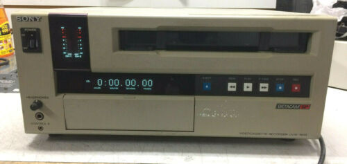 Sony Betacam SP BVW-70 Studio Editor Video Cassette Recorder Sony Betacam SP BVW-70 Studio Editor Video Cassette Recorder