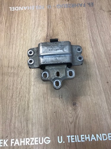 VW Seat Skoda Getriebelager 3C0199555AA Getriebehalter Links 6 Gang