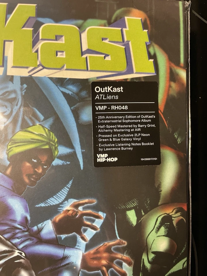 OutKast ATLiens Exclusive VMP RH048 Green Colored Vinyl 2 LP VINYL ME PLEASE NEW - Image 2 of 4